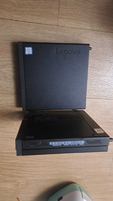 Calculator Refurbished Lenovo M720q Tiny, i5-9400T, 8GB, 256GB SSD