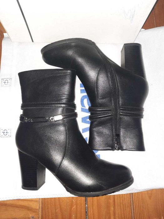 Полусапожки женские 37 р