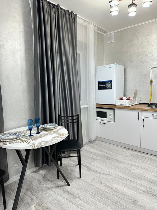 Центр. Чехова 100. . Детский мир