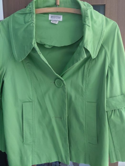 Еко палто ,без забележки и дамски шлифери