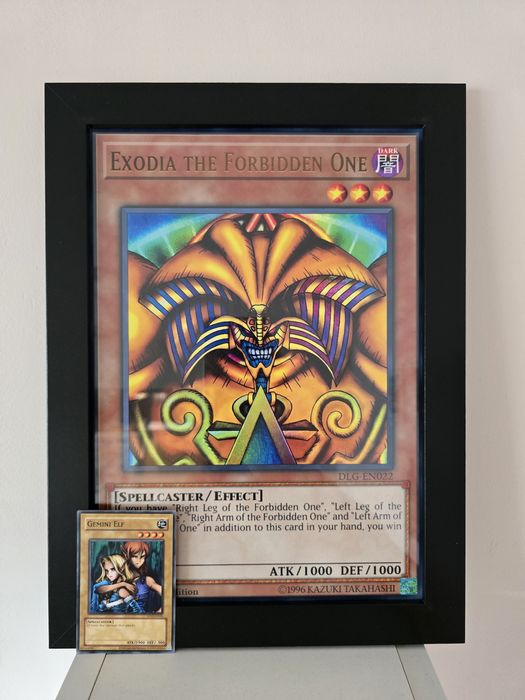 Югио (Yu-Gi-Oh!) Арт в Стилна Черна Рамка със Стъкло – 25x34 см