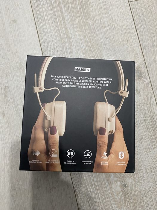 Продам наушники Marshall