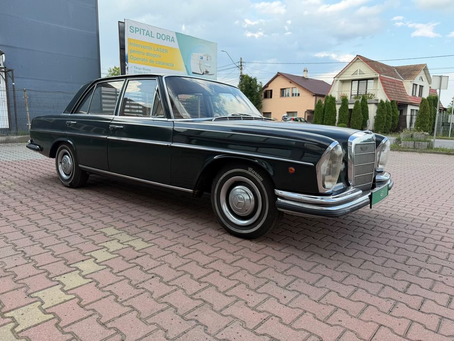 Mercedes S class w108 SE