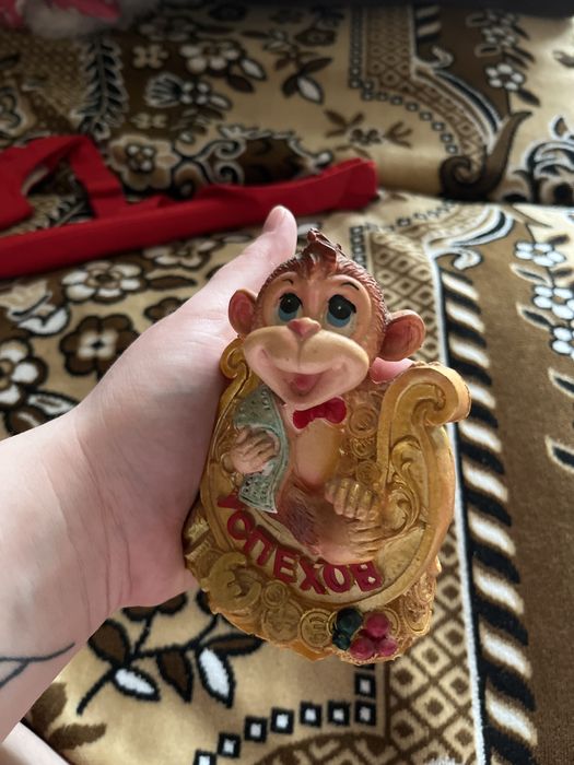 Статуэтки копилки