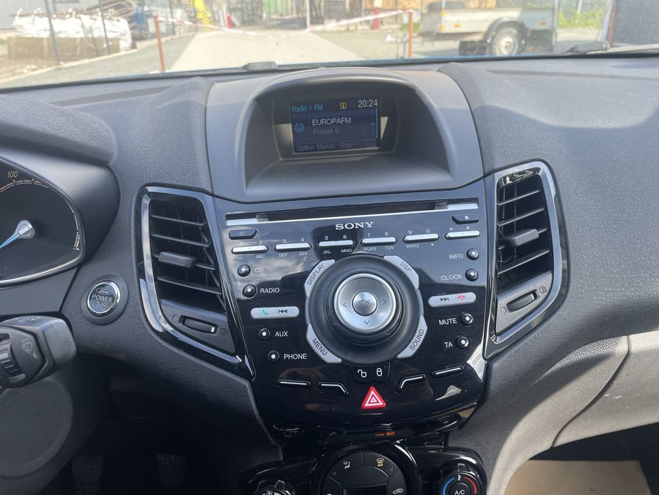 Panou comanda, Display, CD, Ford Fiesta 2013