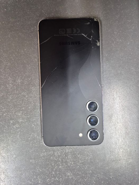 Продаю самсунг с23 256gb