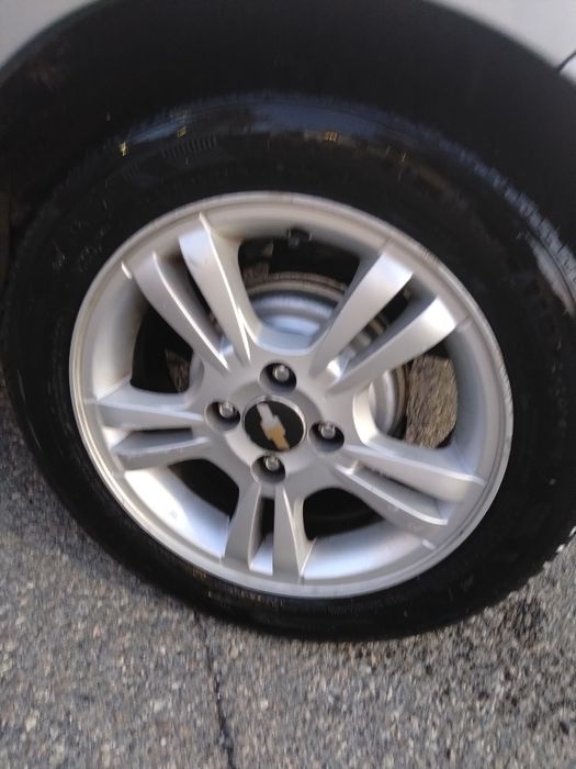 Шевролет Авео 2000 евро