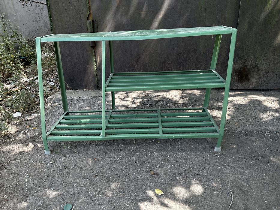 Полка под обувь в коридор