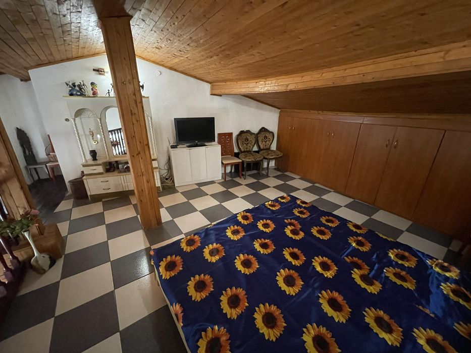 Продава се Мезонет в Бургас, Център - 100 кв.м за 1750 €/кв.м - Снимка #2