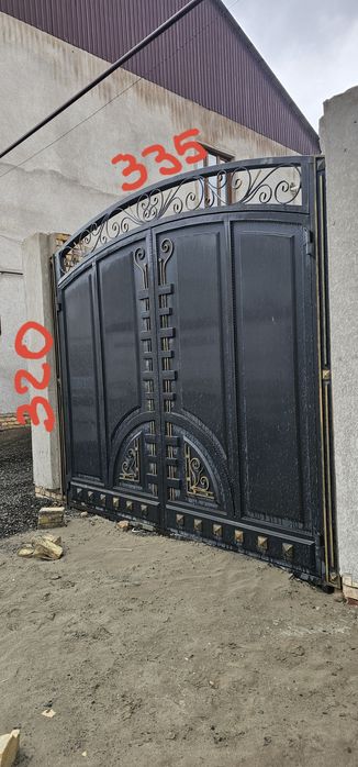 Дарвоза ва эшиклар сотилади