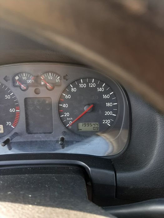 Автомобил Голф 4