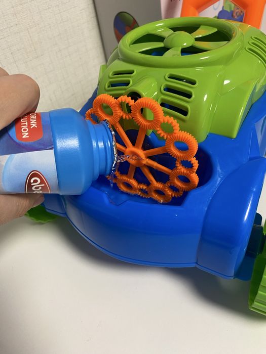 Детска косачка със сапунени балончета