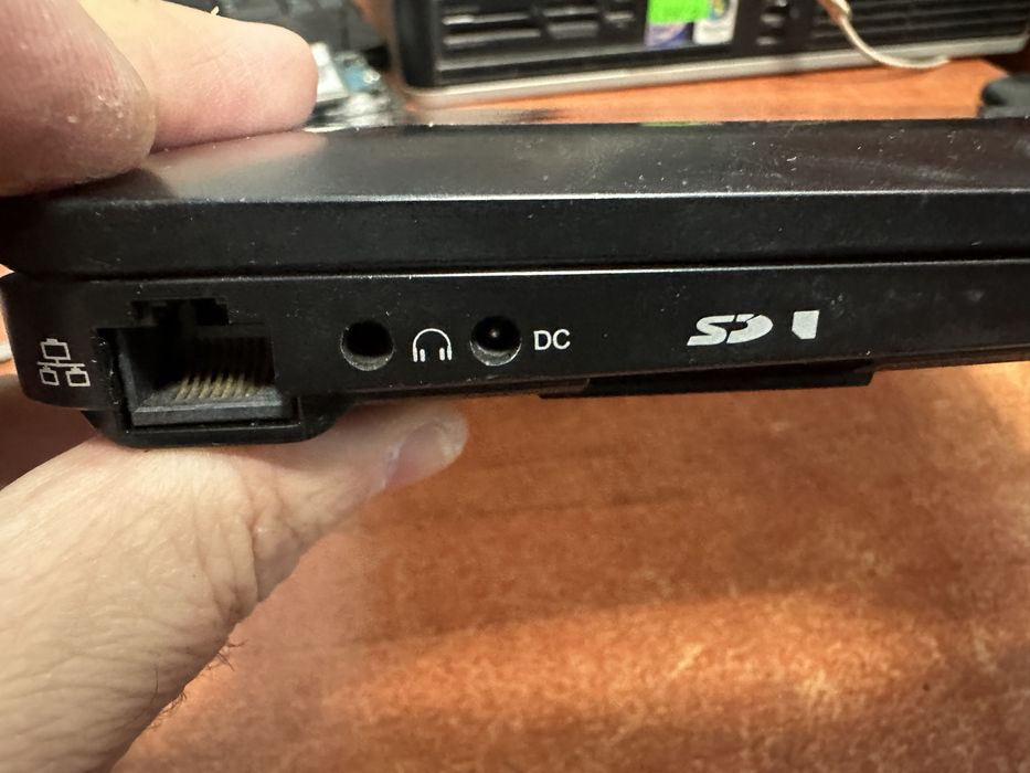 Meteorit Netbook NB-10.HD