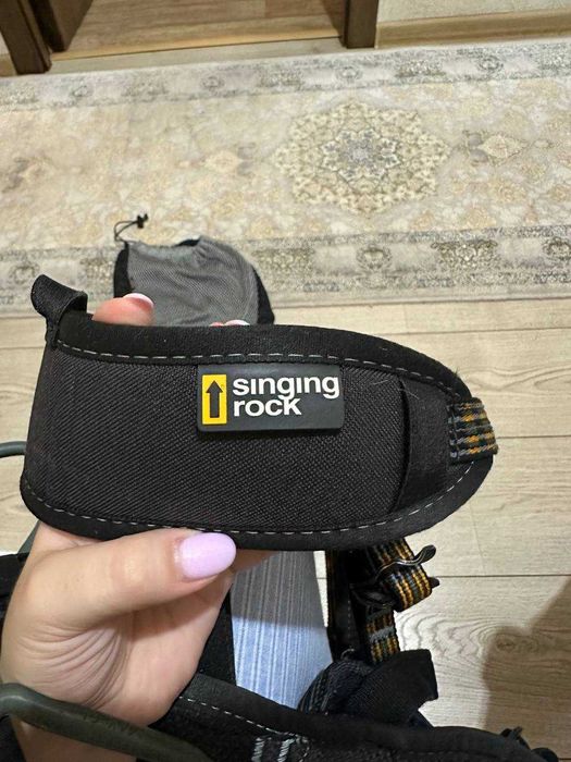 Поясная беседка для высотных и технических восхождений