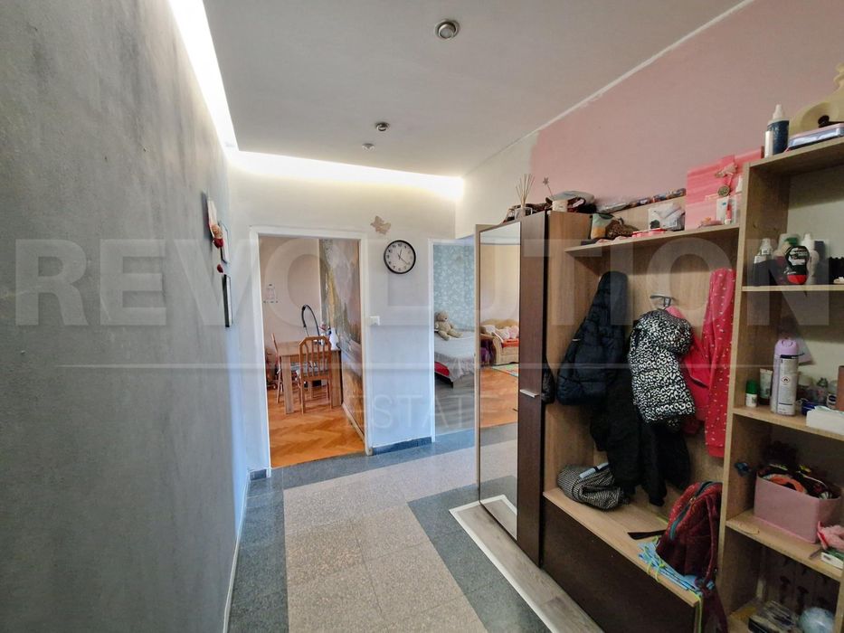 Продава се Двустаен апартамент в София, Младост 1 - 73 кв.м за 2466 €/кв.м - Снимка #5