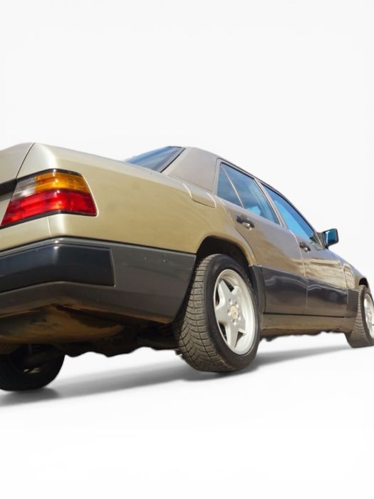 Mercedes W124 2.5D 90hp 1987г