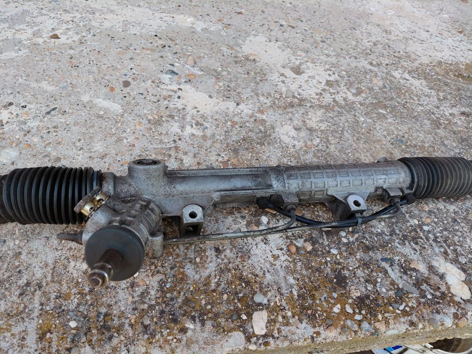 Кормилна рейка  BMW E 36 compact