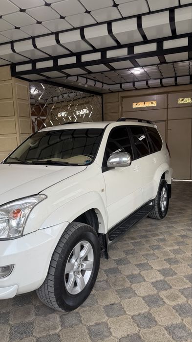 Toyota Land cruiser 120 talik 2.7 mator sotiladi srochna