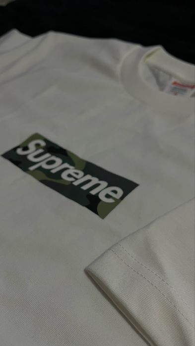 Supreme box tee size M