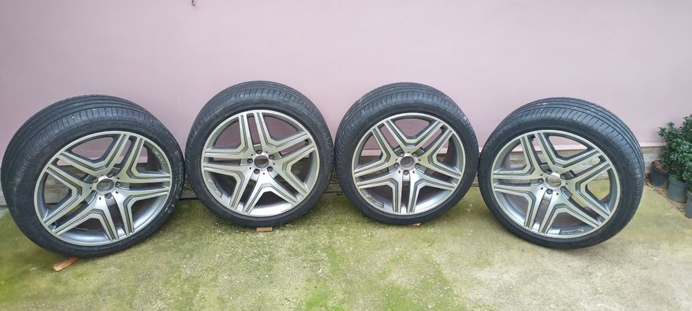 оригинал  21'  AMG  с  гуми