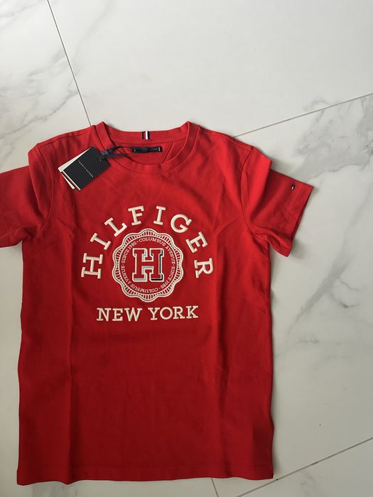 Ниви оригинални маркови блузи Tommy Hilfiger за ръст 164 см