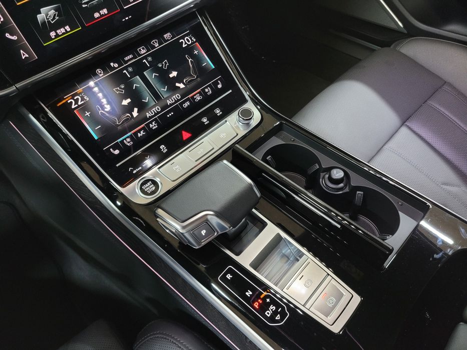 Audi A8 55 TFSI Quattro Premium LWB
Мы доставляем