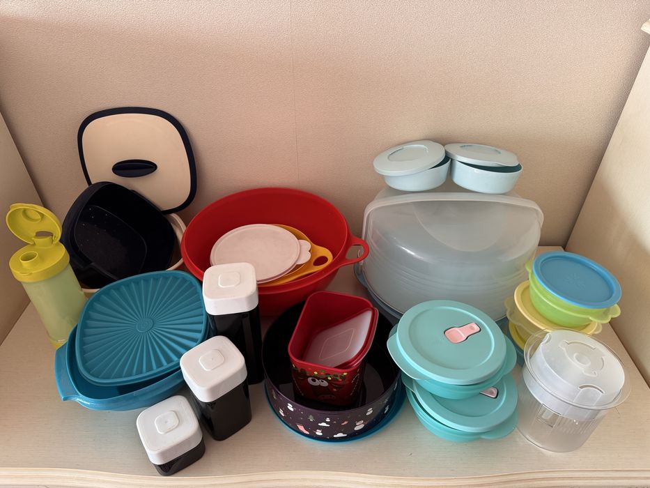 Посуда Tupperware 19 предметов