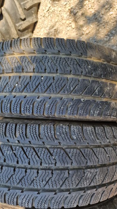 Anvelope 235/65R16C marca Semperit, M +S,DOT 2022,7 mm