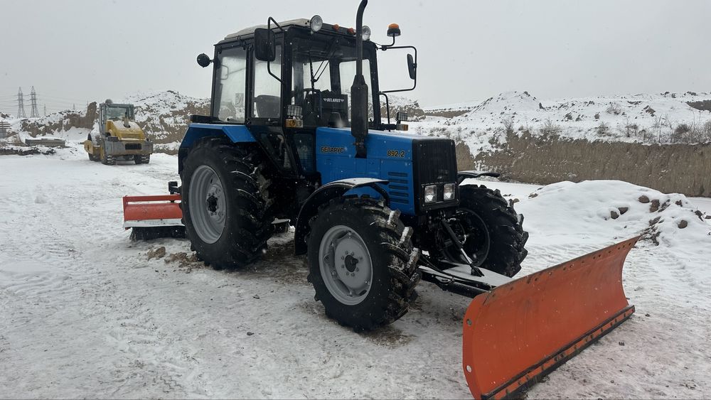 Услуги трактора МТЗ 892.2