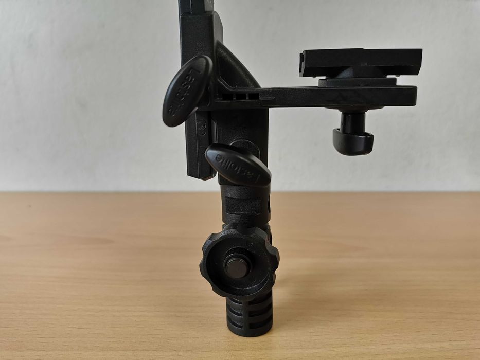 Lastolite Professional / Manfrotto стойка за ръчни светкавиции чадър