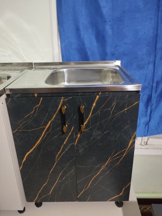 Кухни мойка сотилади