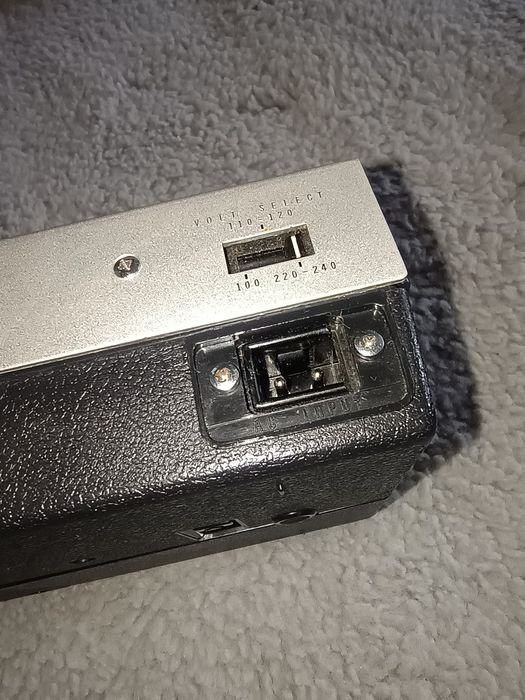 Casetofon portabil walkman sony tc-100A