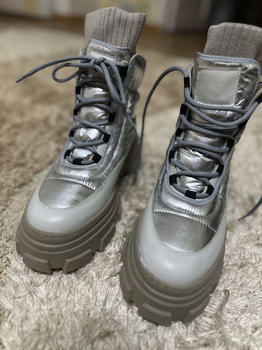 Продам ботинки зимние (Италия)