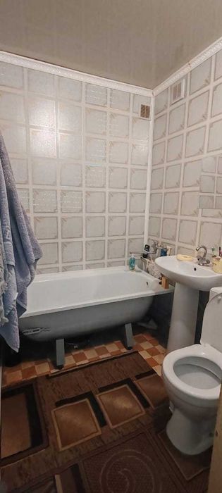 Сдам 3 к.кв. Район Парка Пушкина.