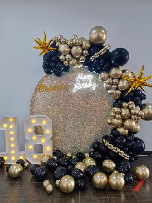 Realizez decoruri din baloane pentru orice petrecere