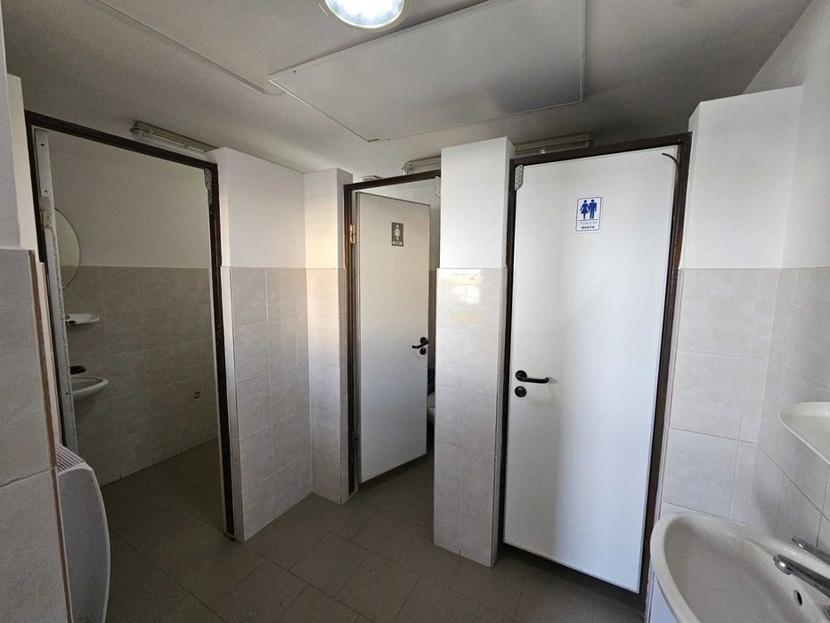 Se inchiriaza (sau se poate vinde) hala 355 mp .