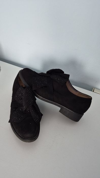 Дамски обувки номер 40