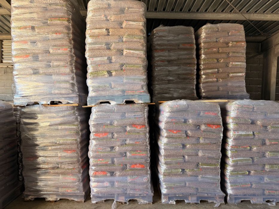 Дървени пелети за огрев