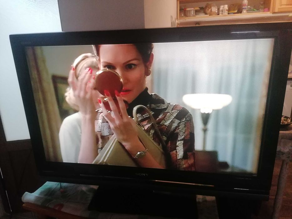 Телевизор SONY BRAVIA 37 инча