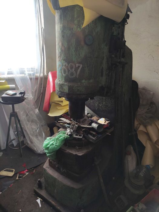 кузнечный молот станок