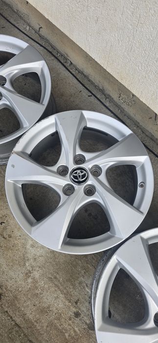 Jante toyota chr / auris / corolla / avensis / rav4