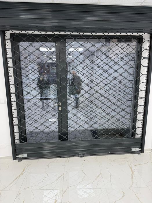 Търговски обект под наем аптека/магазин в района на Гранд мол Варна