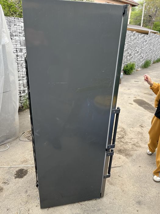 Продам холодильник рабочий