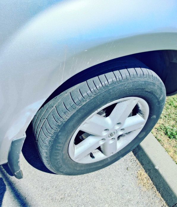 Nissan X-trail 2.5i БЕНЗИН/ГАЗ АВТОМАТИК 165кс Перфектен Двигател