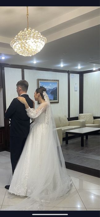 Продам дизайнерское свадебное платье