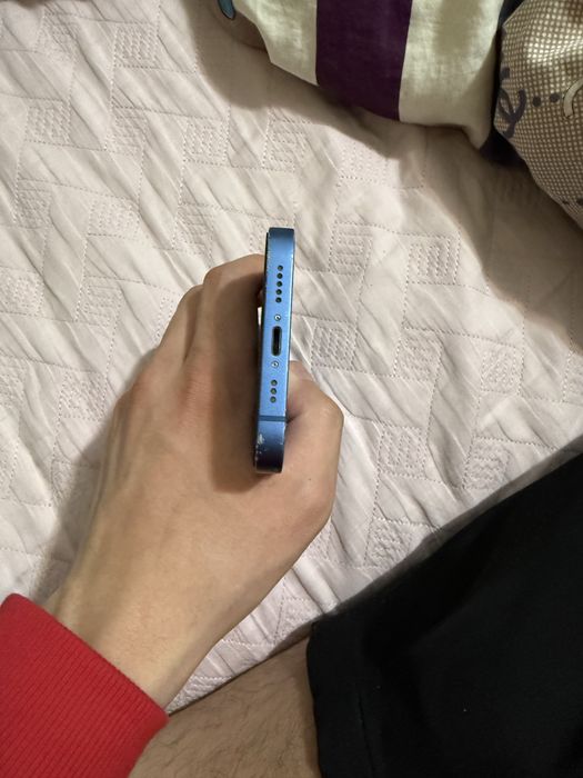 iPhone 13 / АКБ 80% / 128 GB / Не вскрытый