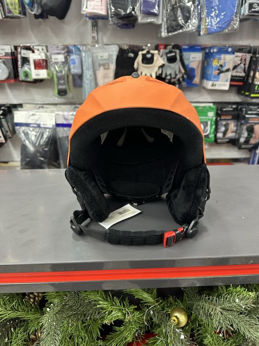 Шлем горнолыжный защитный для сноубордистов лыжников