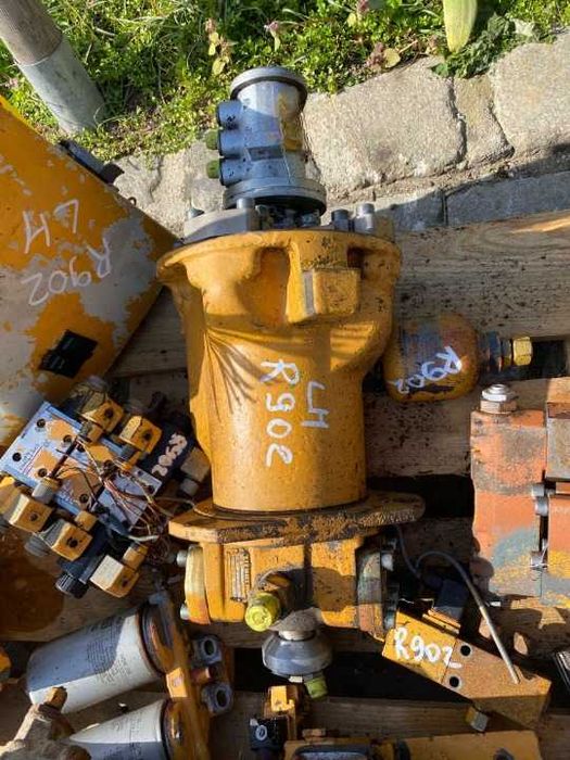 Reductor de rotire Liebherr R902 - Piese de schimb Liebherr R902