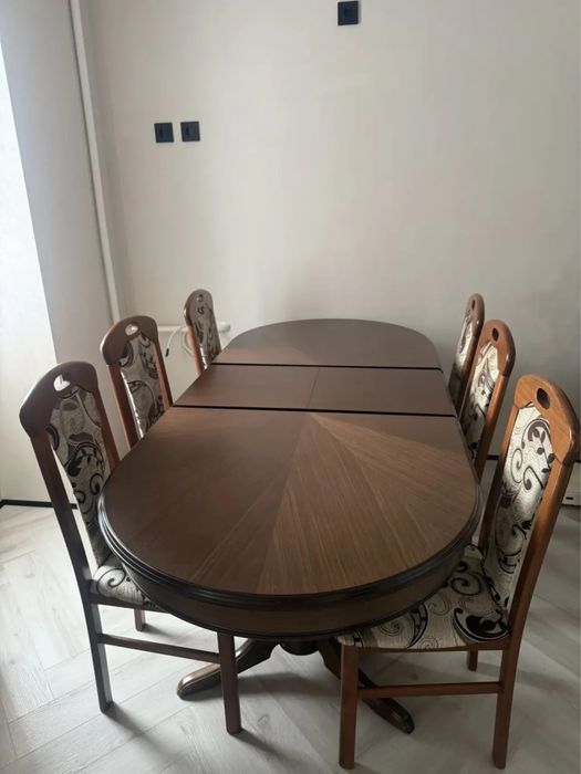 Стол деревянный , Каспи ред