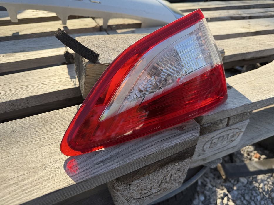 Стоп Ford Kuga 2012 год.-